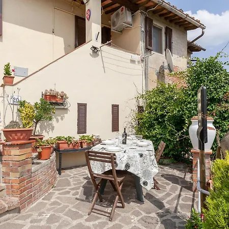 Holiday home Awesome In With Wifi